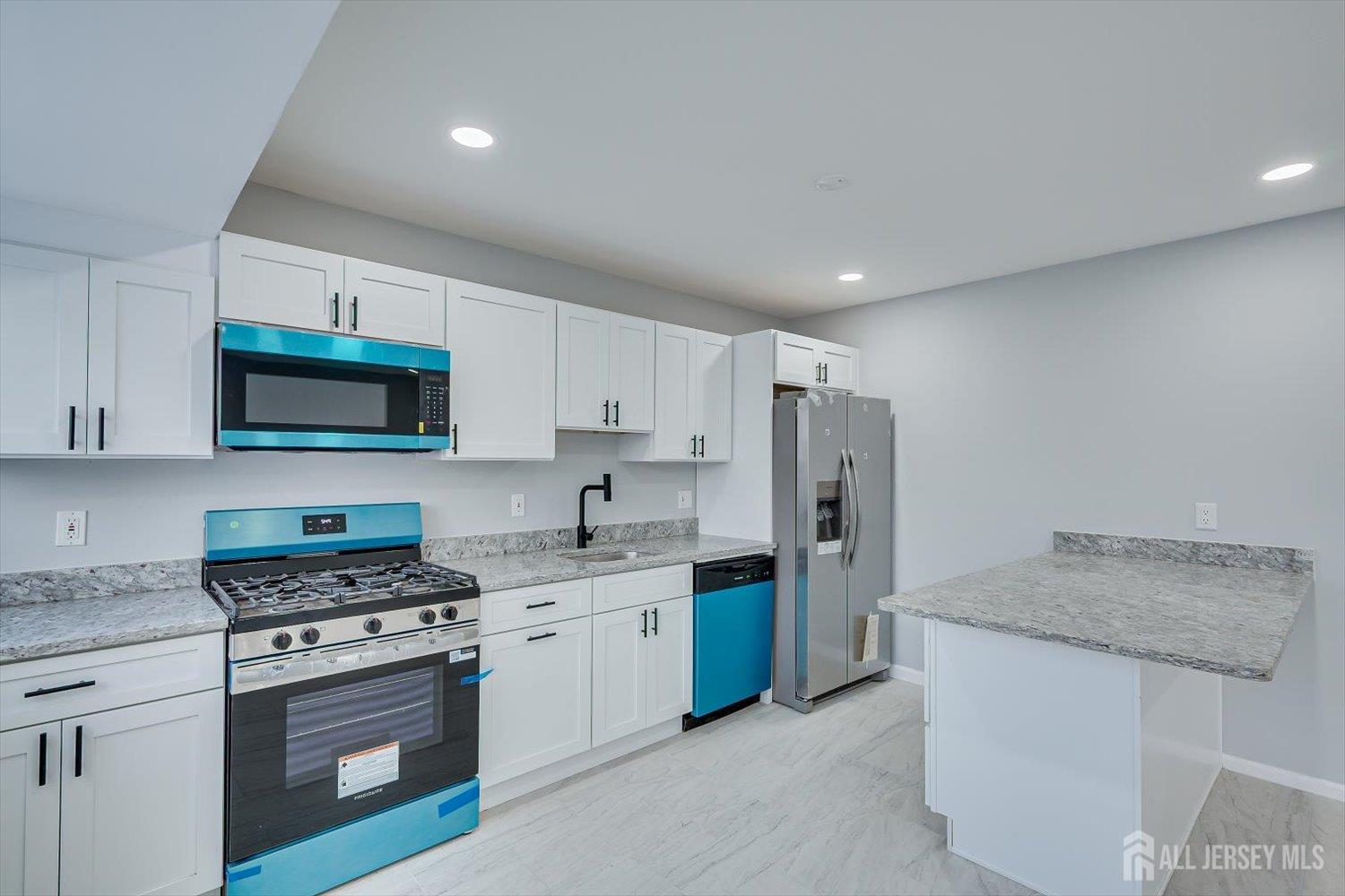 203 Canterbury, East Windsor, NJ, 08520