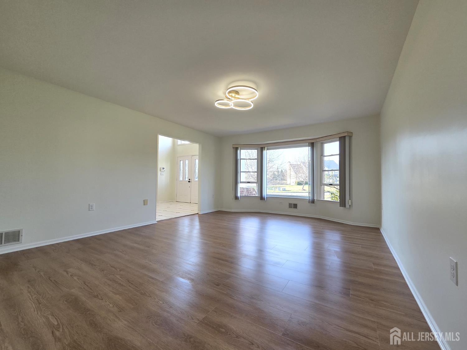 1 Alexander, Monroe, NJ, 08831