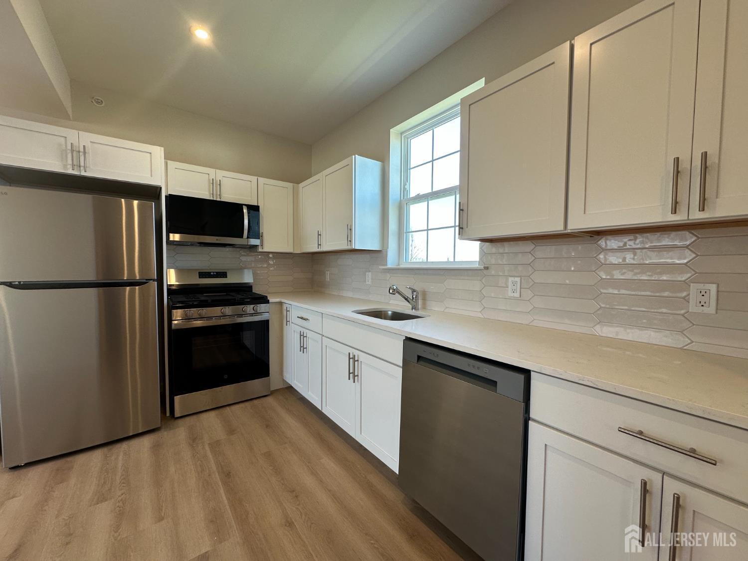 88 Louis UNIT 5, New Brunswick, NJ, 08901