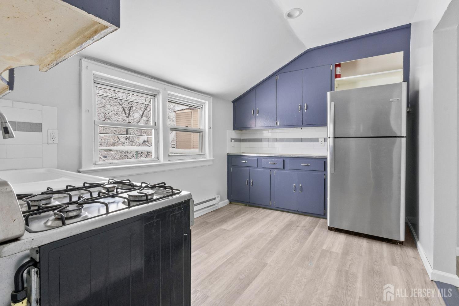 211 N 13th, Newark, NJ, 07107