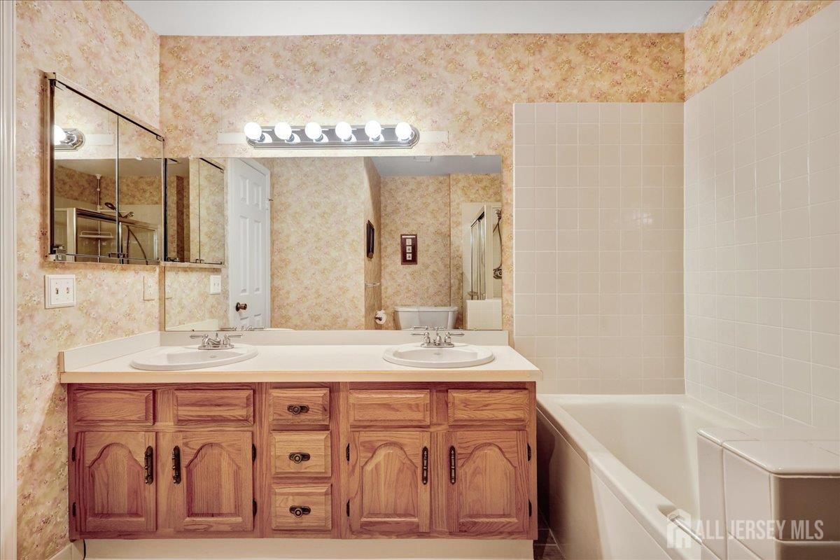 38 Rutland UNIT C, Monroe, NJ, 08831