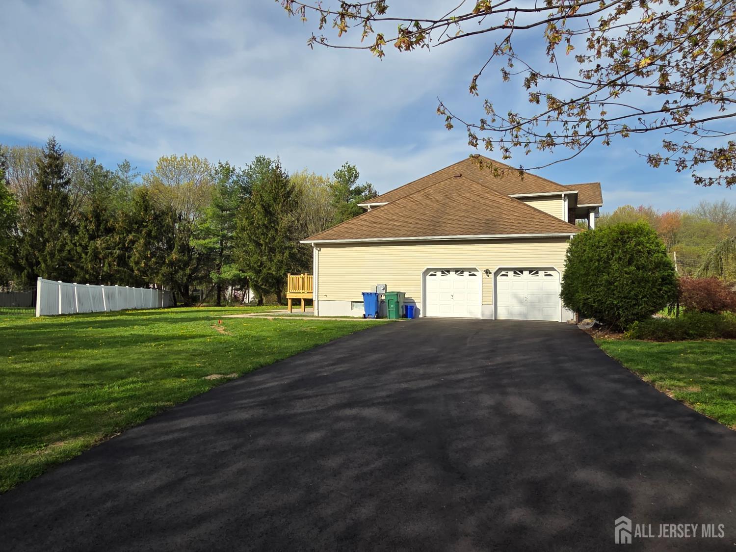 1 Alexander, Monroe, NJ, 08831