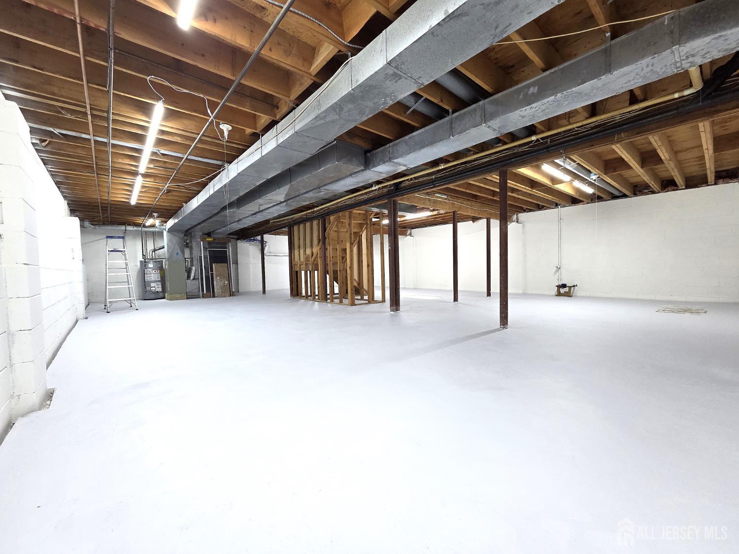 1 Alexander, Monroe, NJ, 08831