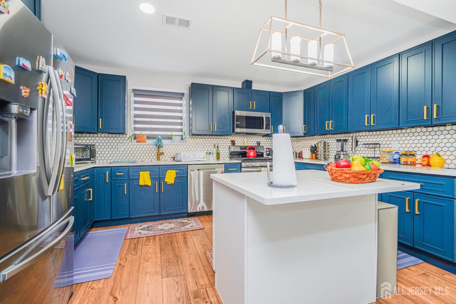 134 Union, Carteret, NJ, 07008