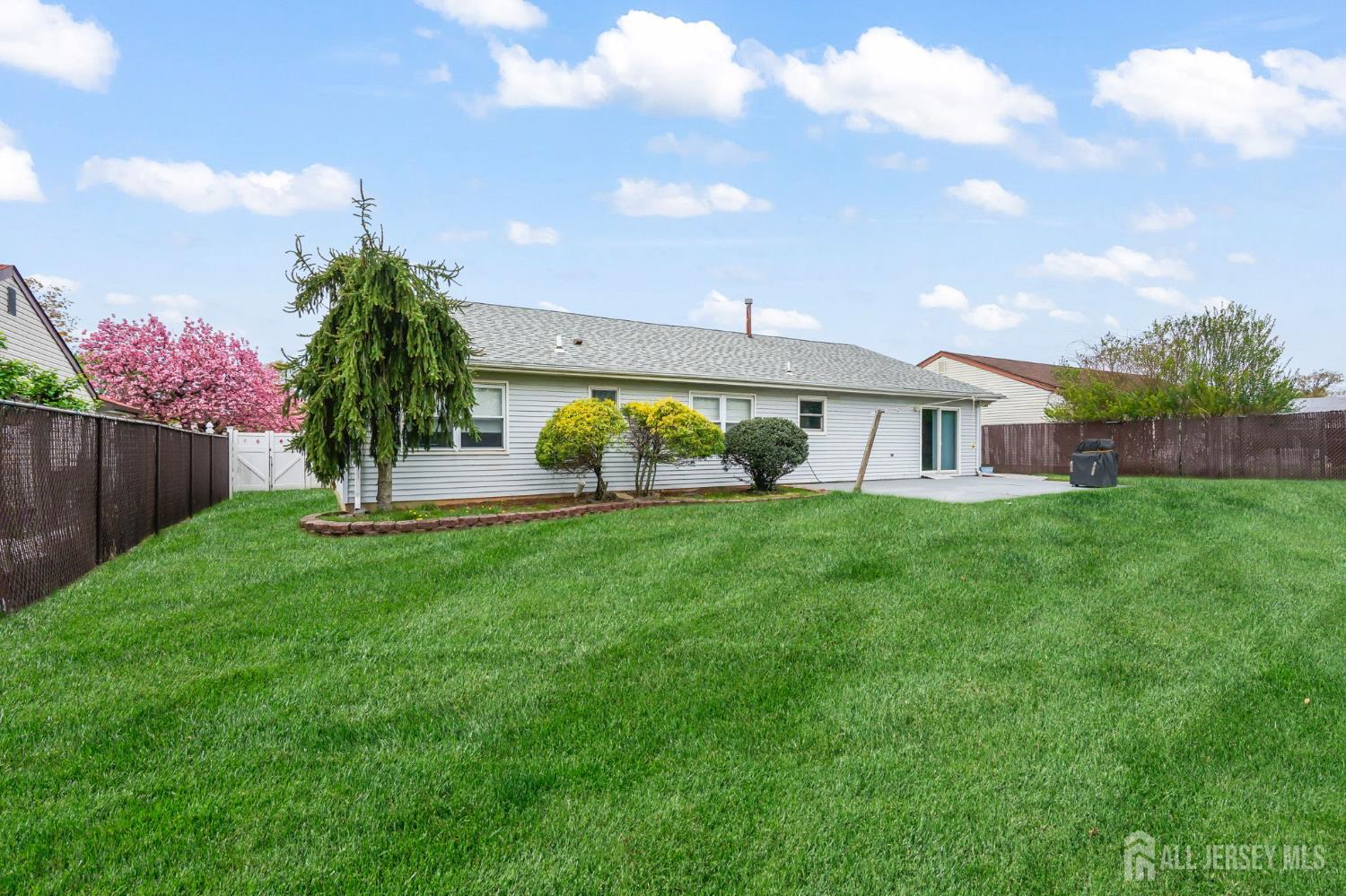 41 Rodak, Edison, NJ, 08817