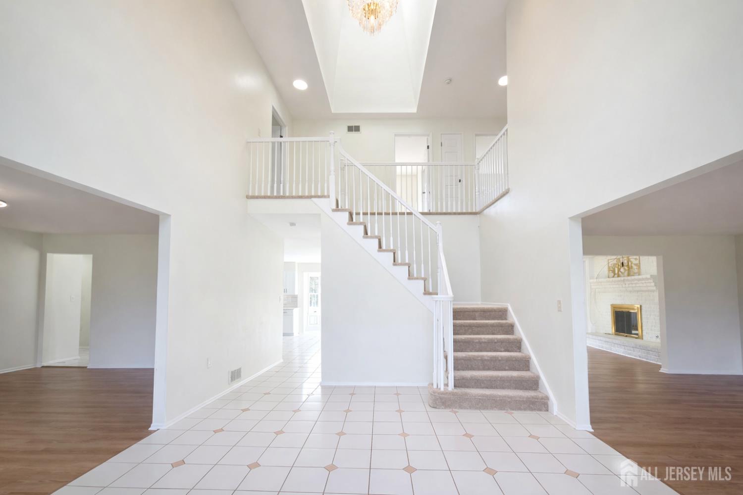 1 Alexander, Monroe, NJ, 08831