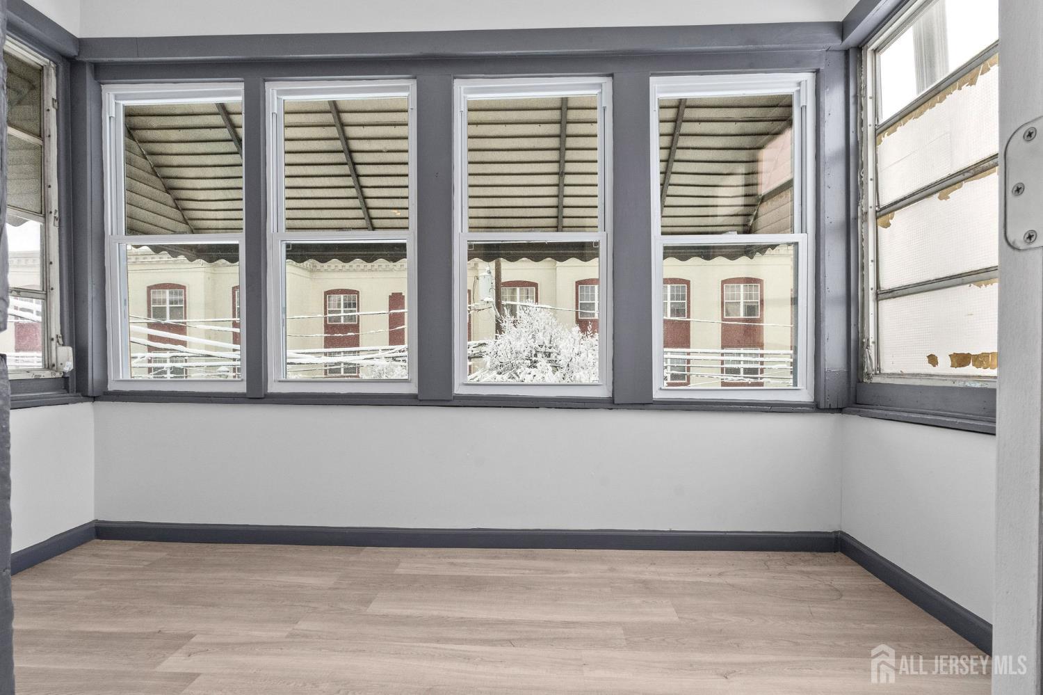 211 N 13th, Newark, NJ, 07107