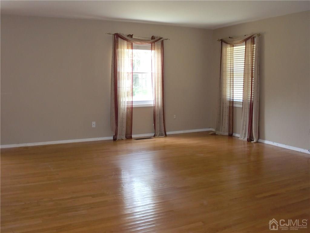 1 Tripplet, Franklin, NJ, 08873