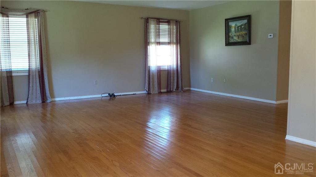 1 Tripplet, Franklin, NJ, 08873