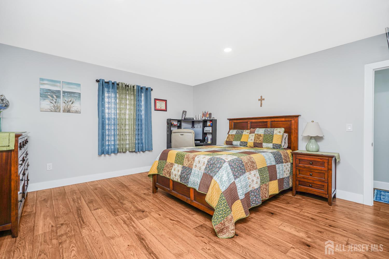 134 Union, Carteret, NJ, 07008