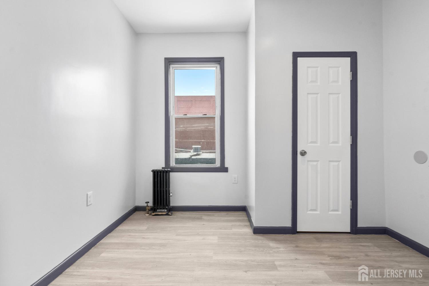 211 N 13th, Newark, NJ, 07107