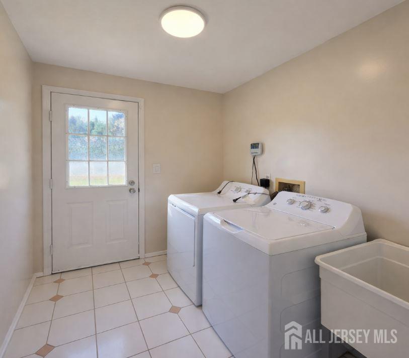 1 Alexander, Monroe, NJ, 08831