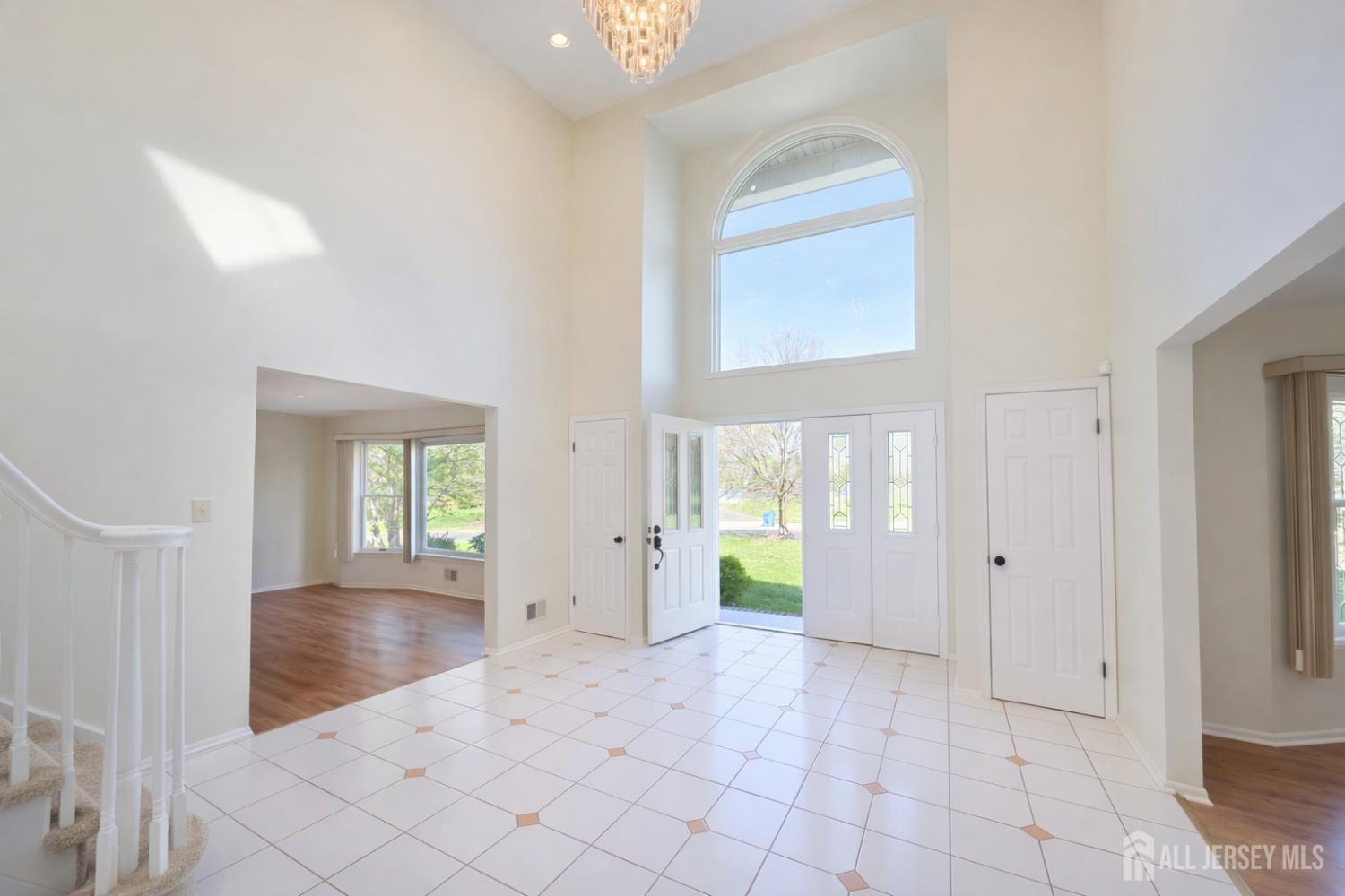 1 Alexander, Monroe, NJ, 08831