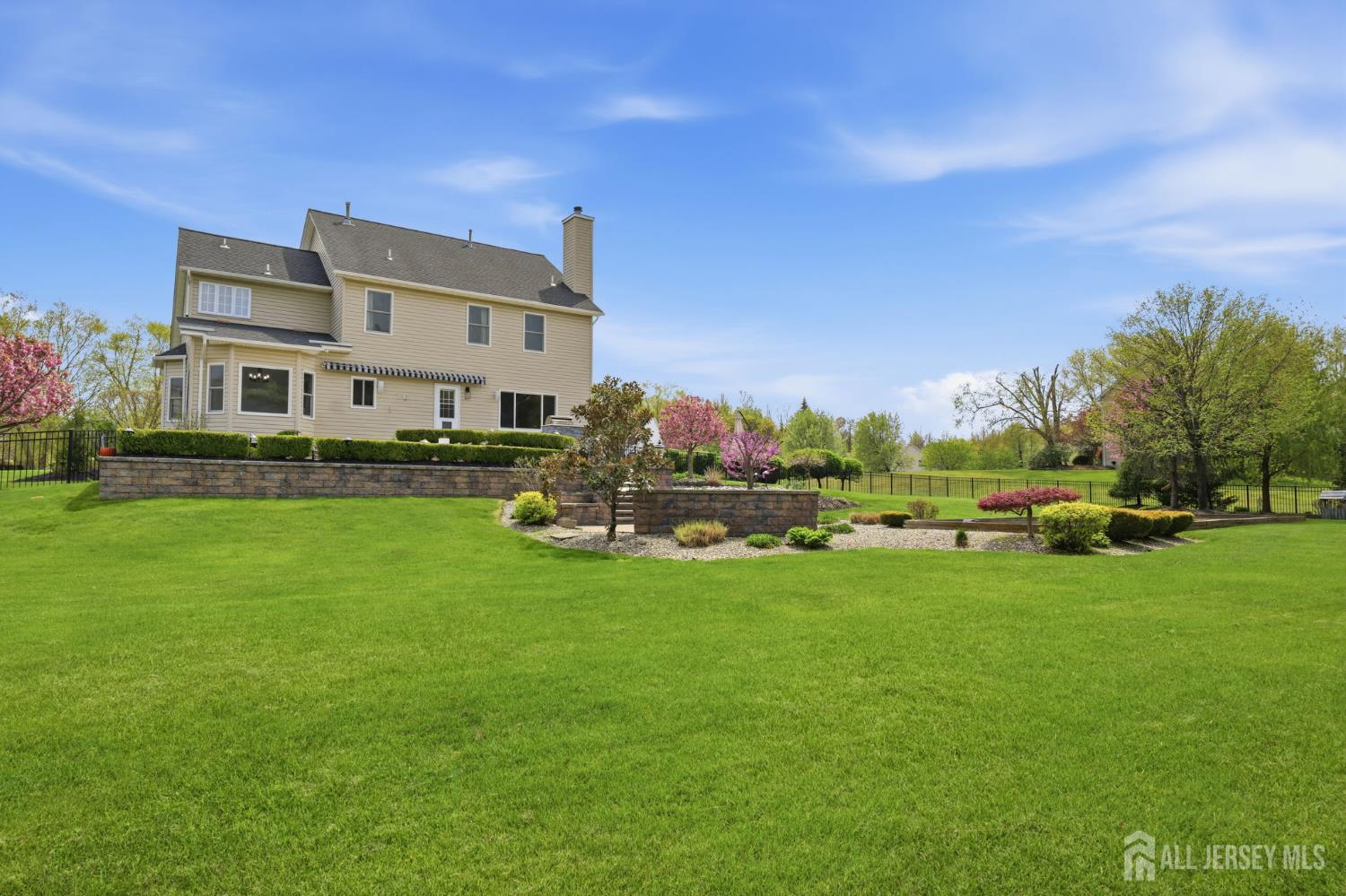 6 Deerfield, Monroe, NJ, 08831