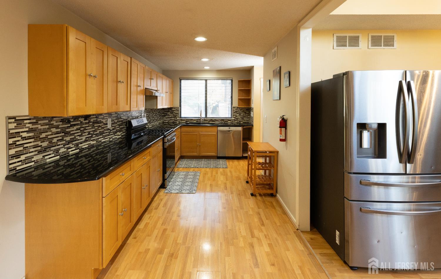 251 Sayre, Plainsboro, NJ, 08540