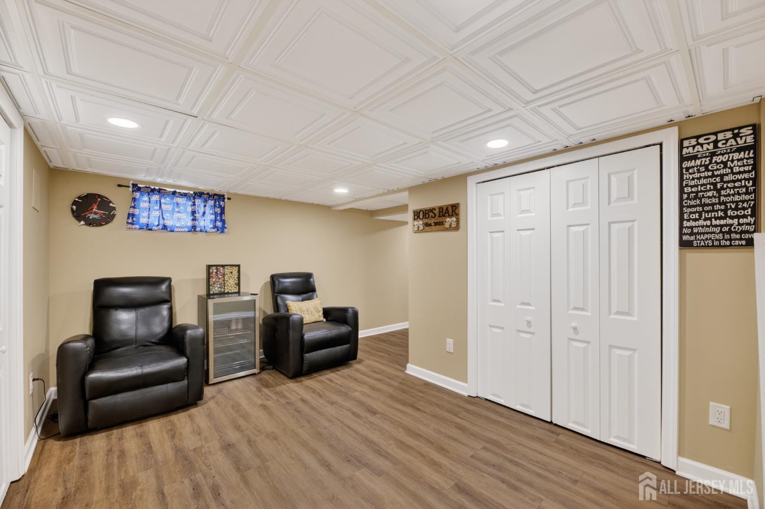 30 Harrison, Parlin, NJ, 08859