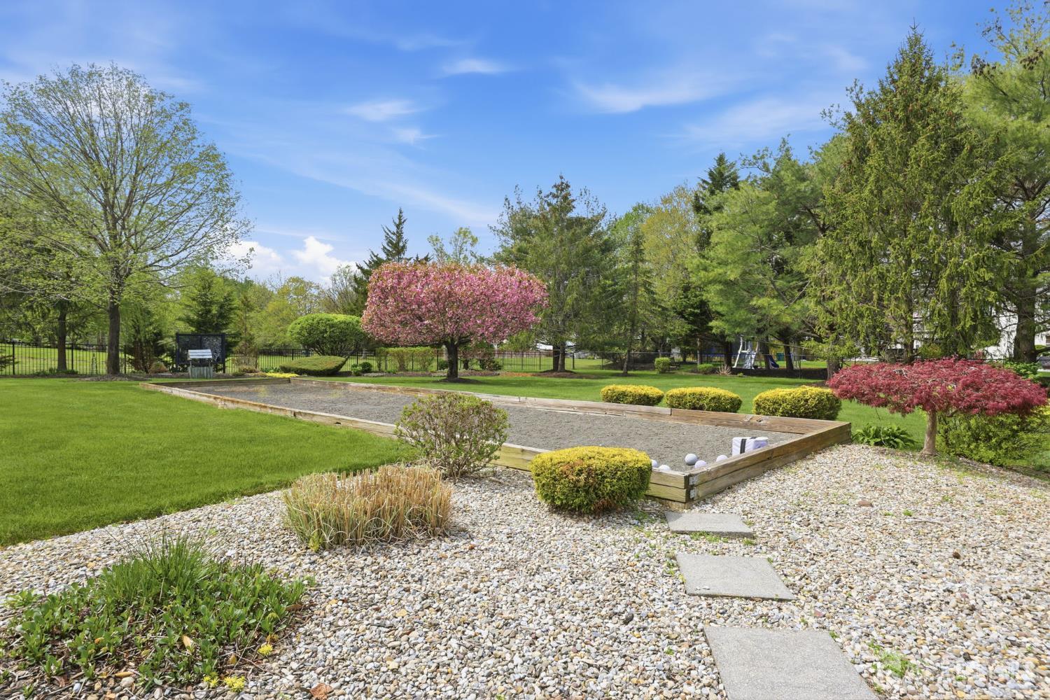 6 Deerfield, Monroe, NJ, 08831