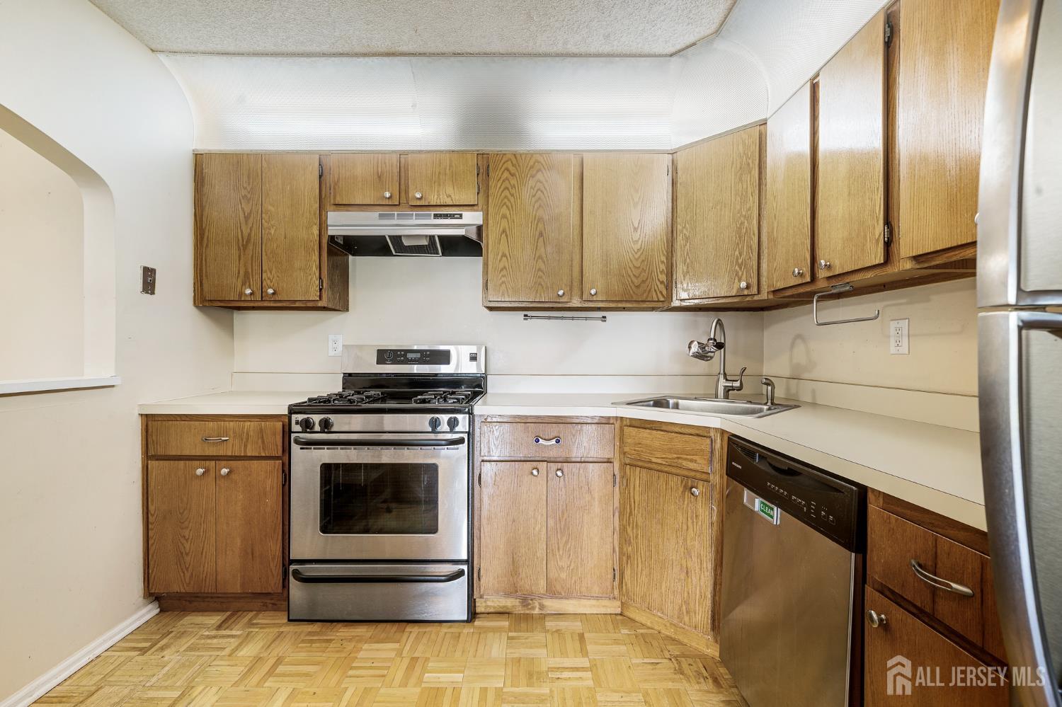 407 Lancaster, Piscataway, NJ, 08854