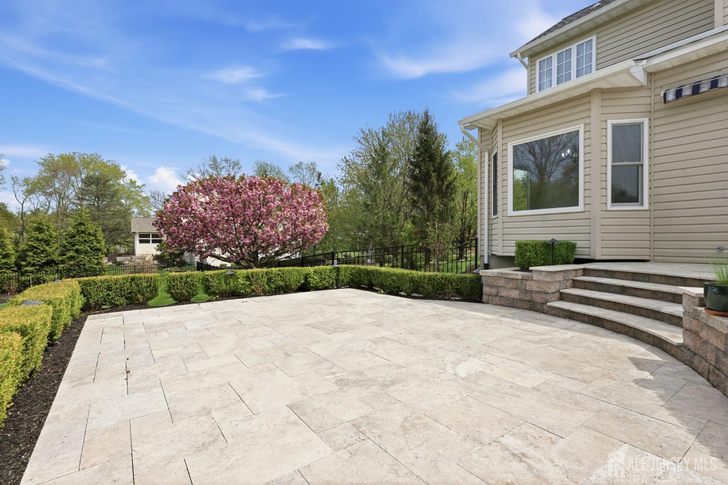 6 Deerfield, Monroe, NJ, 08831