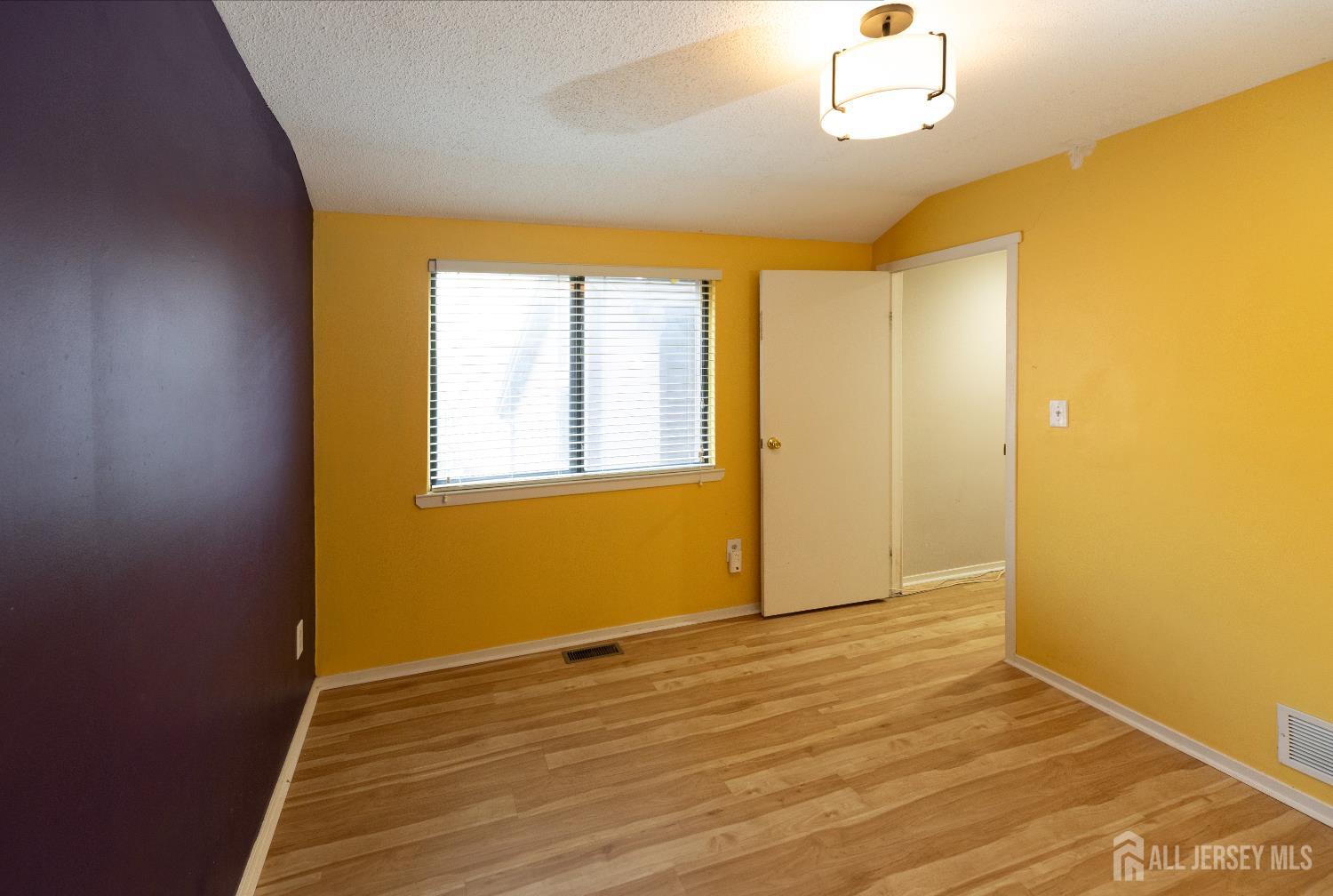 251 Sayre, Plainsboro, NJ, 08540