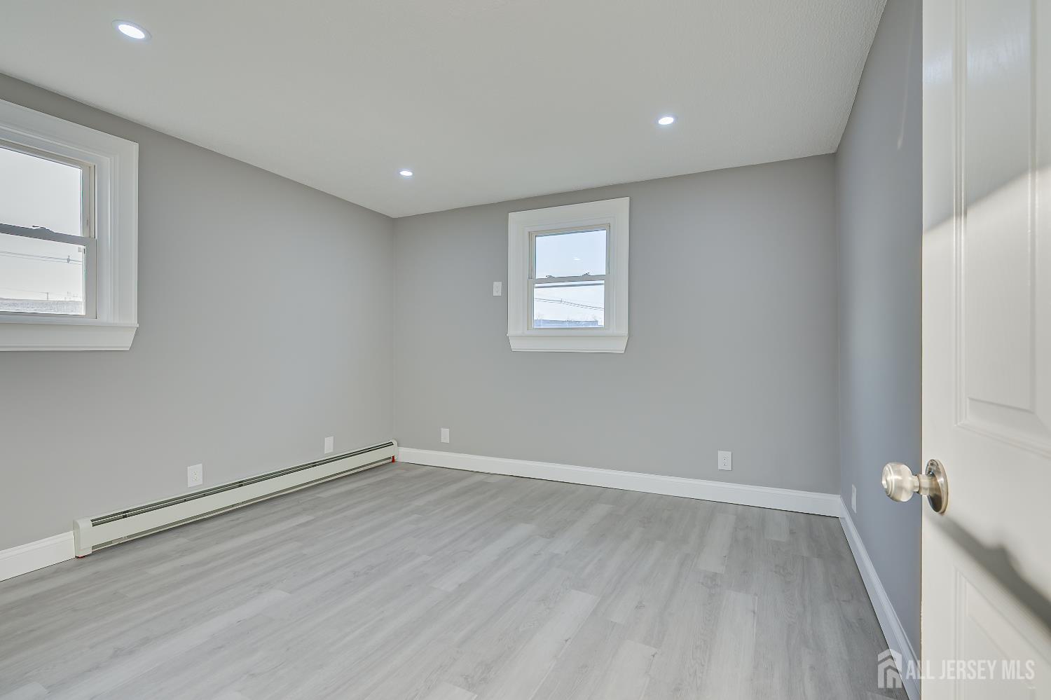 36 2nd UNIT A, Port Reading, NJ, 07064