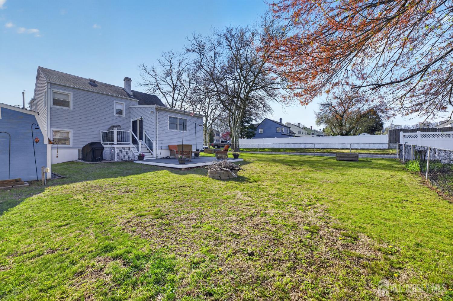 30 Harrison, Parlin, NJ, 08859