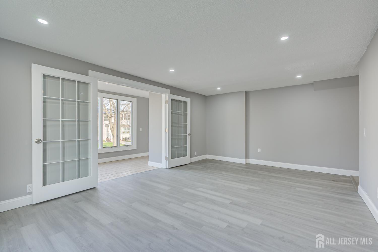 36 2nd UNIT A, Port Reading, NJ, 07064