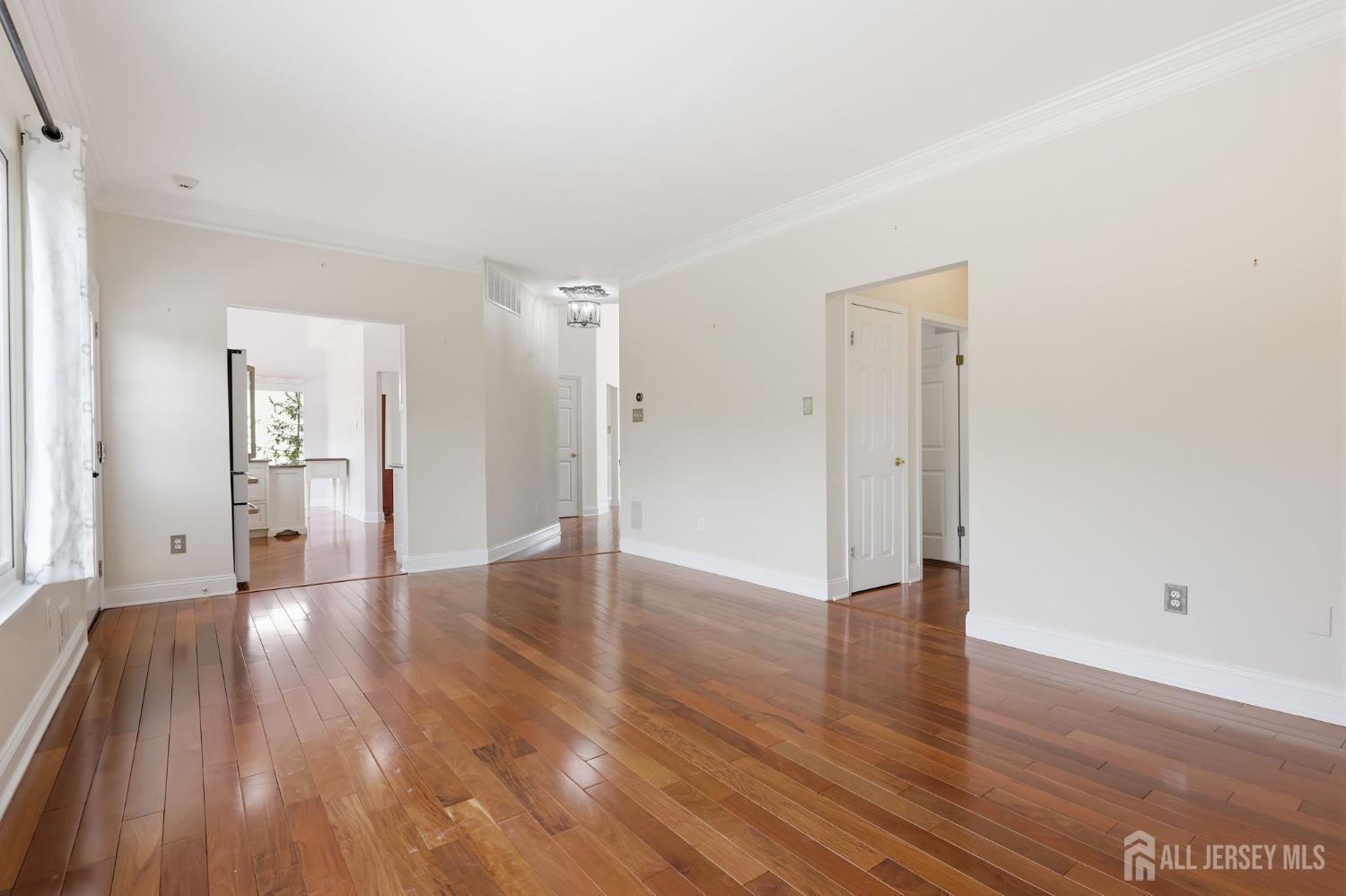 6 Deerfield, Monroe, NJ, 08831