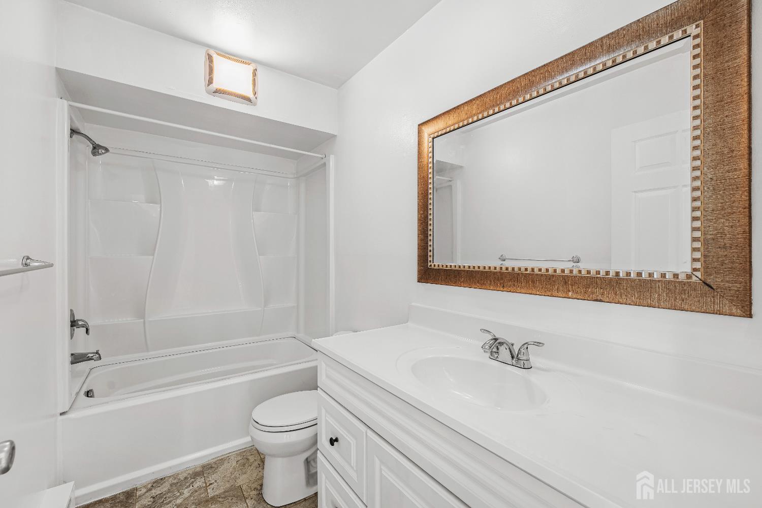 128 Cricket, Woodbridge Proper, NJ, 07095