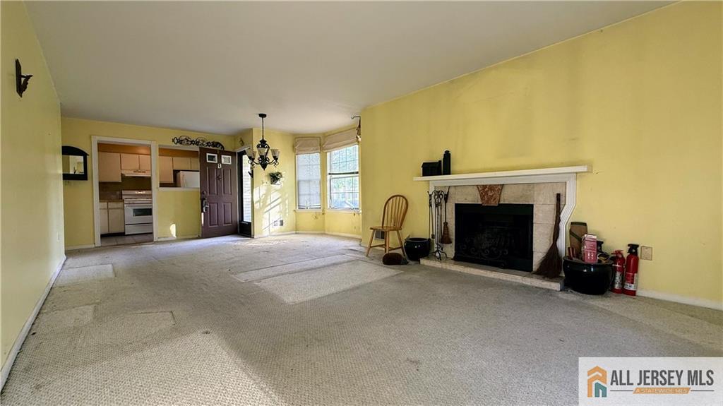 13 Powell UNIT 24, Hightstown, NJ, 08520