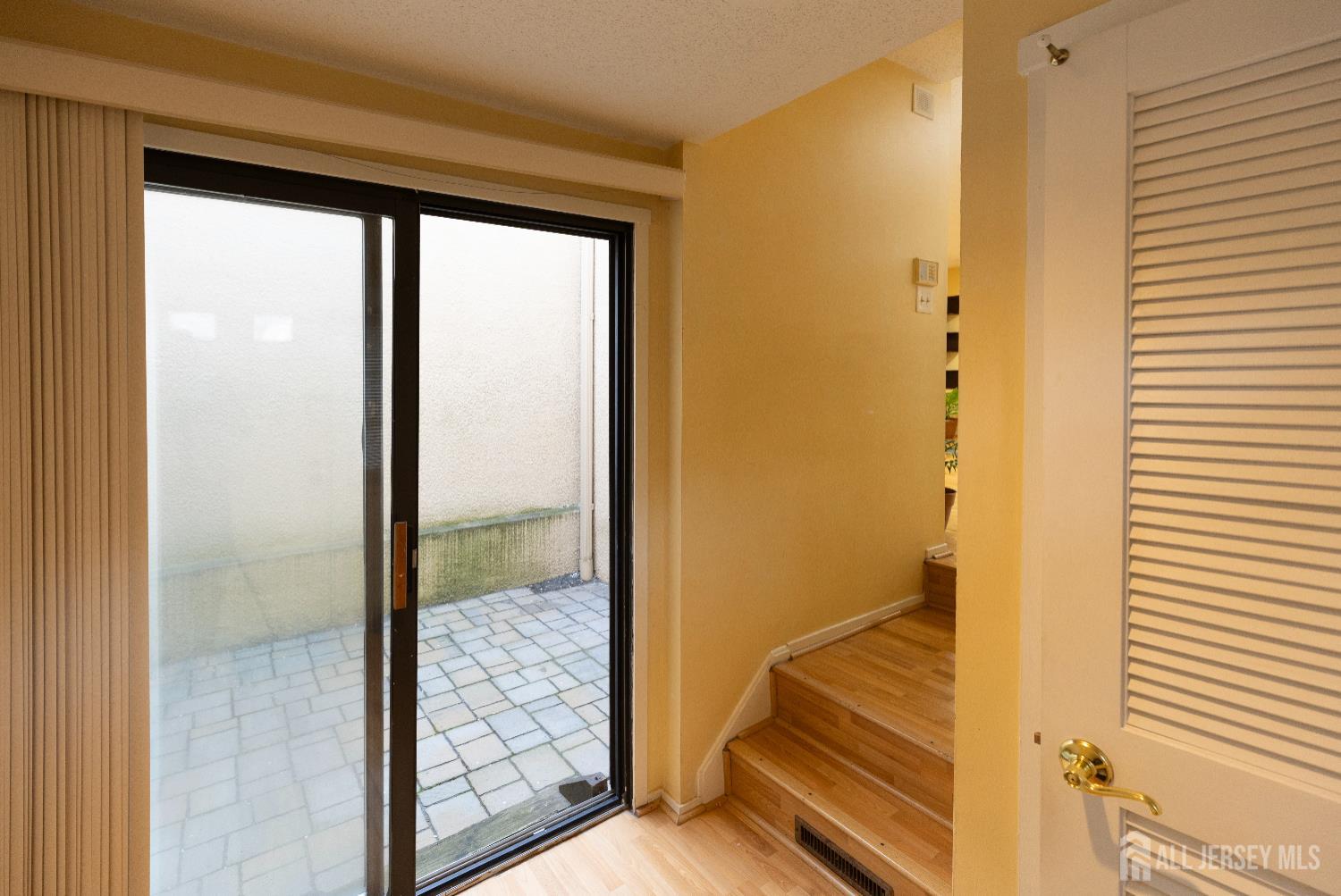 251 Sayre, Plainsboro, NJ, 08540