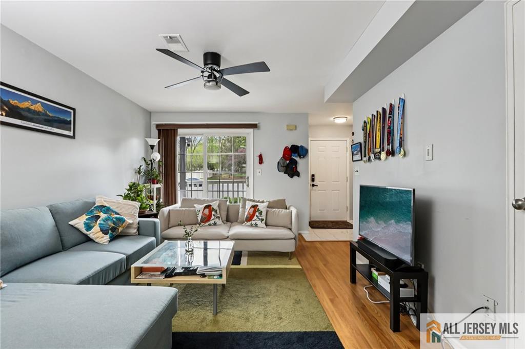 70 Prospect UNIT 5001, Metuchen, NJ, 08840