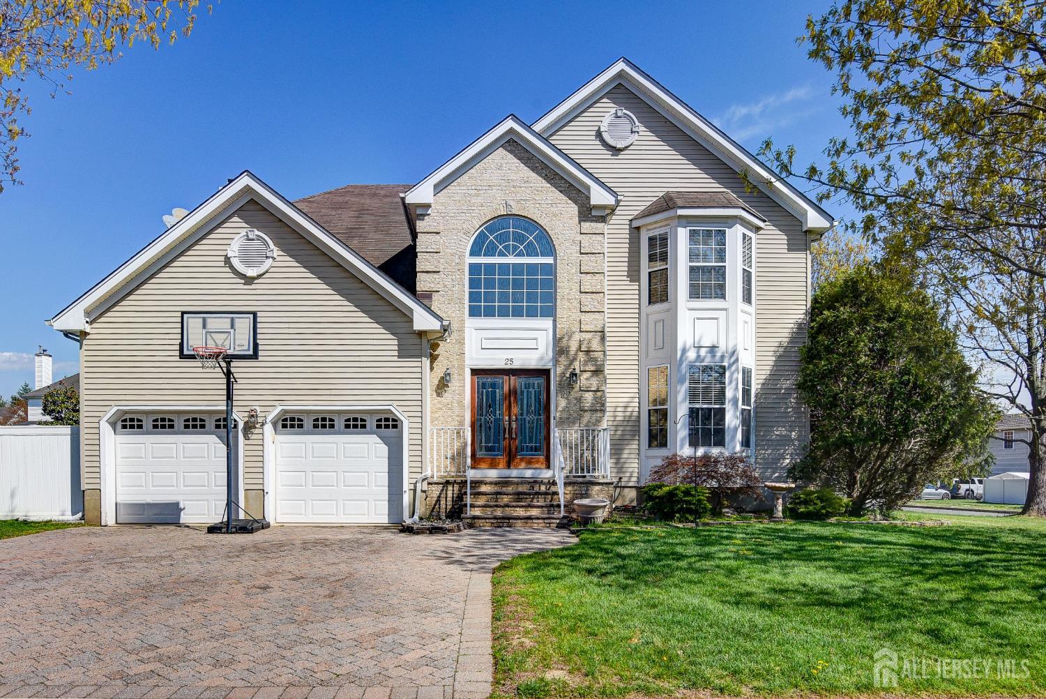 15 New Dover, Colonia, NJ, 07067