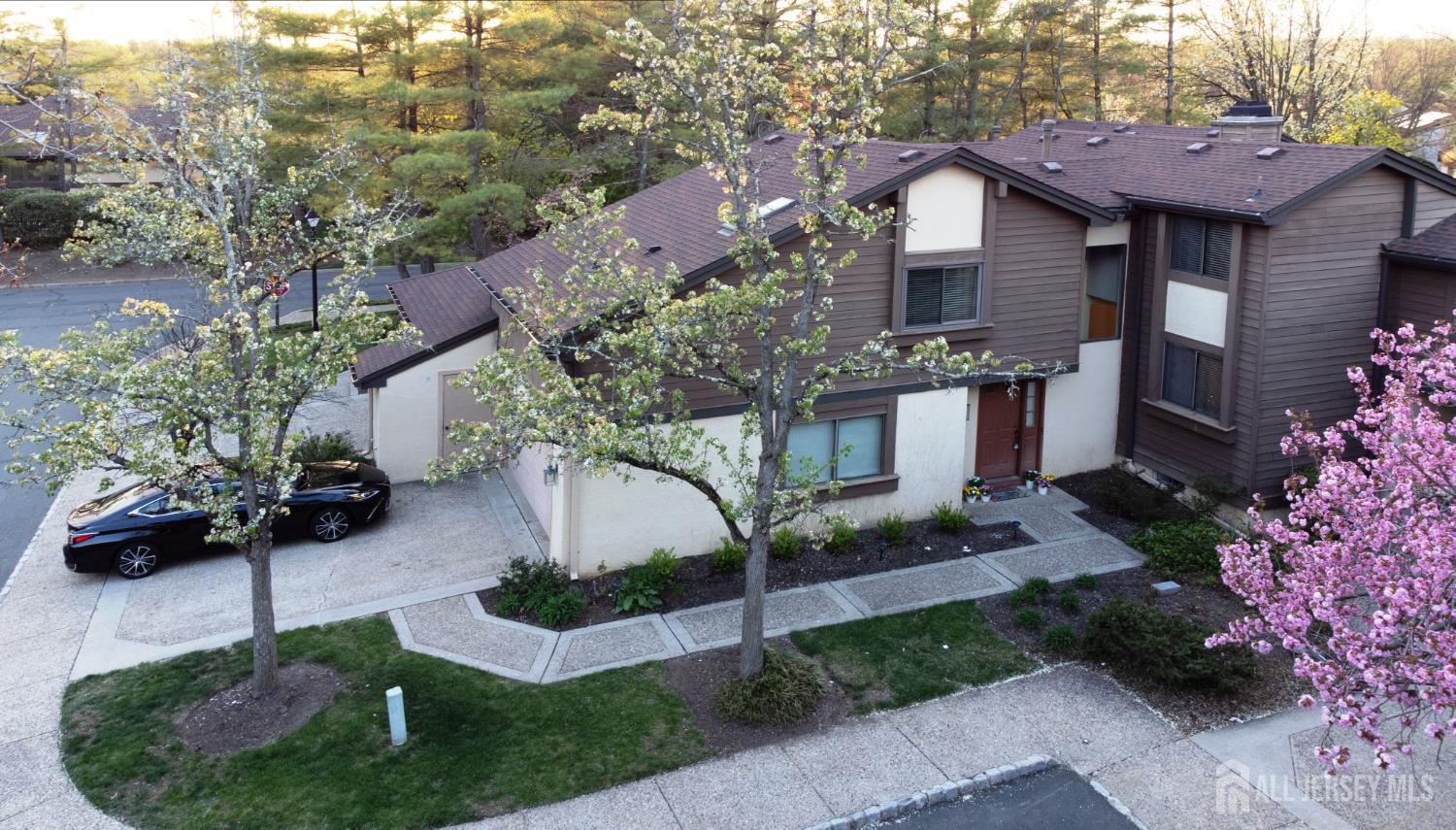 251 Sayre, Plainsboro, NJ, 08540