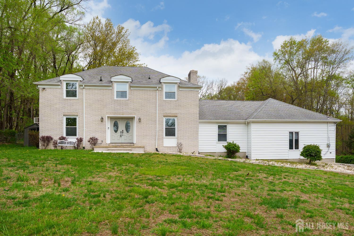 1306 Fir Ct, Franklin Twp., NJ, 08873-1864