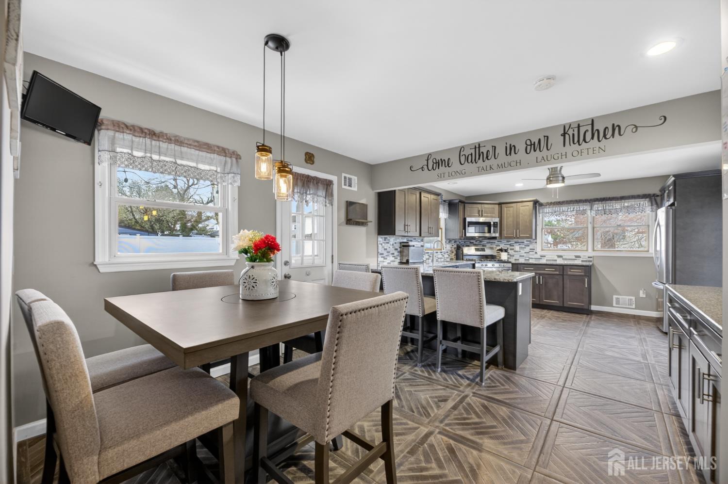 30 Harrison, Parlin, NJ, 08859