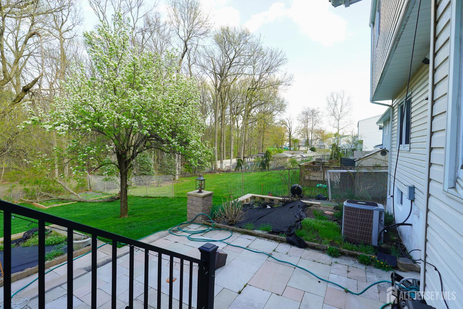 32 Eileen, Edison, NJ, 08837