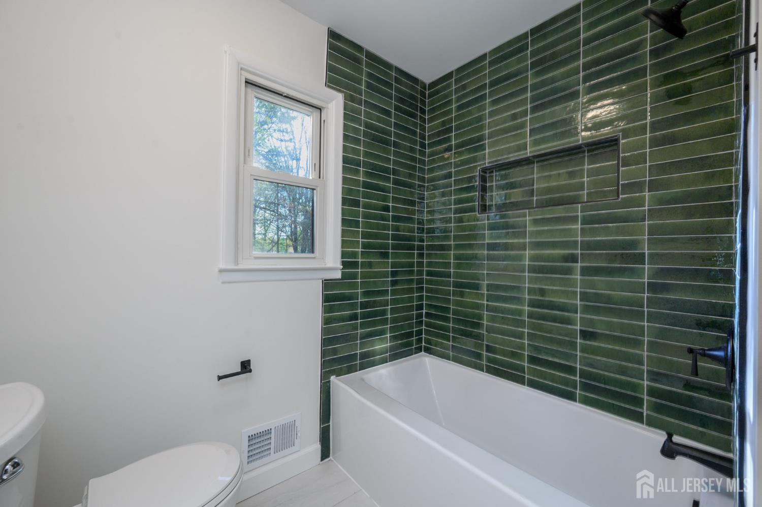 333 River, Branchburg, NJ, 08876