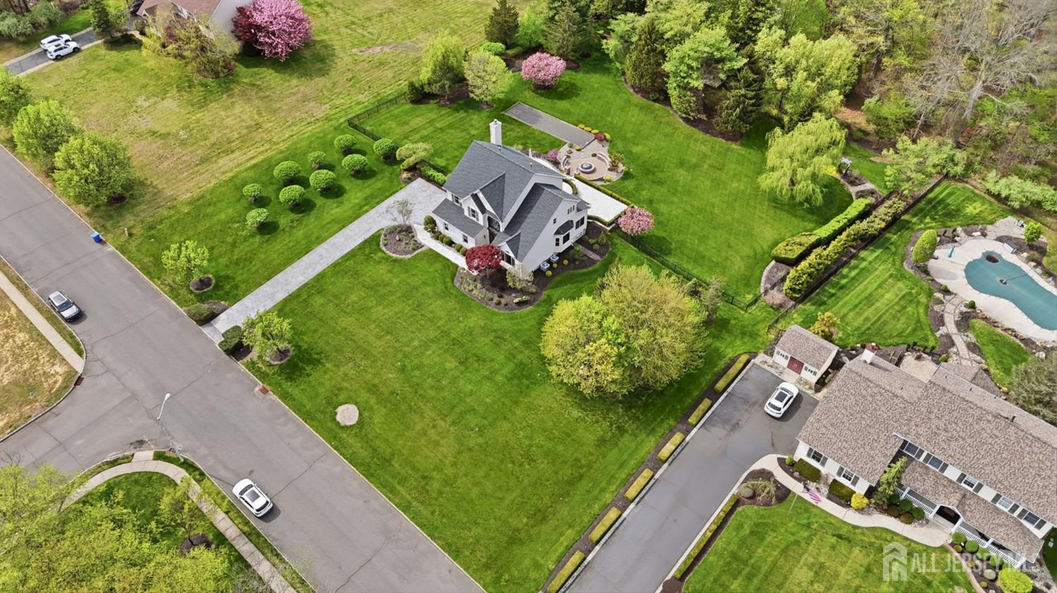 6 Deerfield, Monroe, NJ, 08831