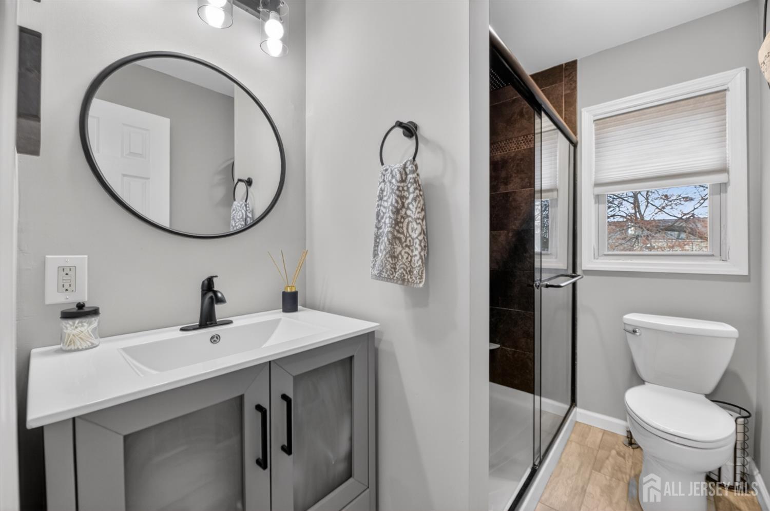 30 Harrison, Parlin, NJ, 08859