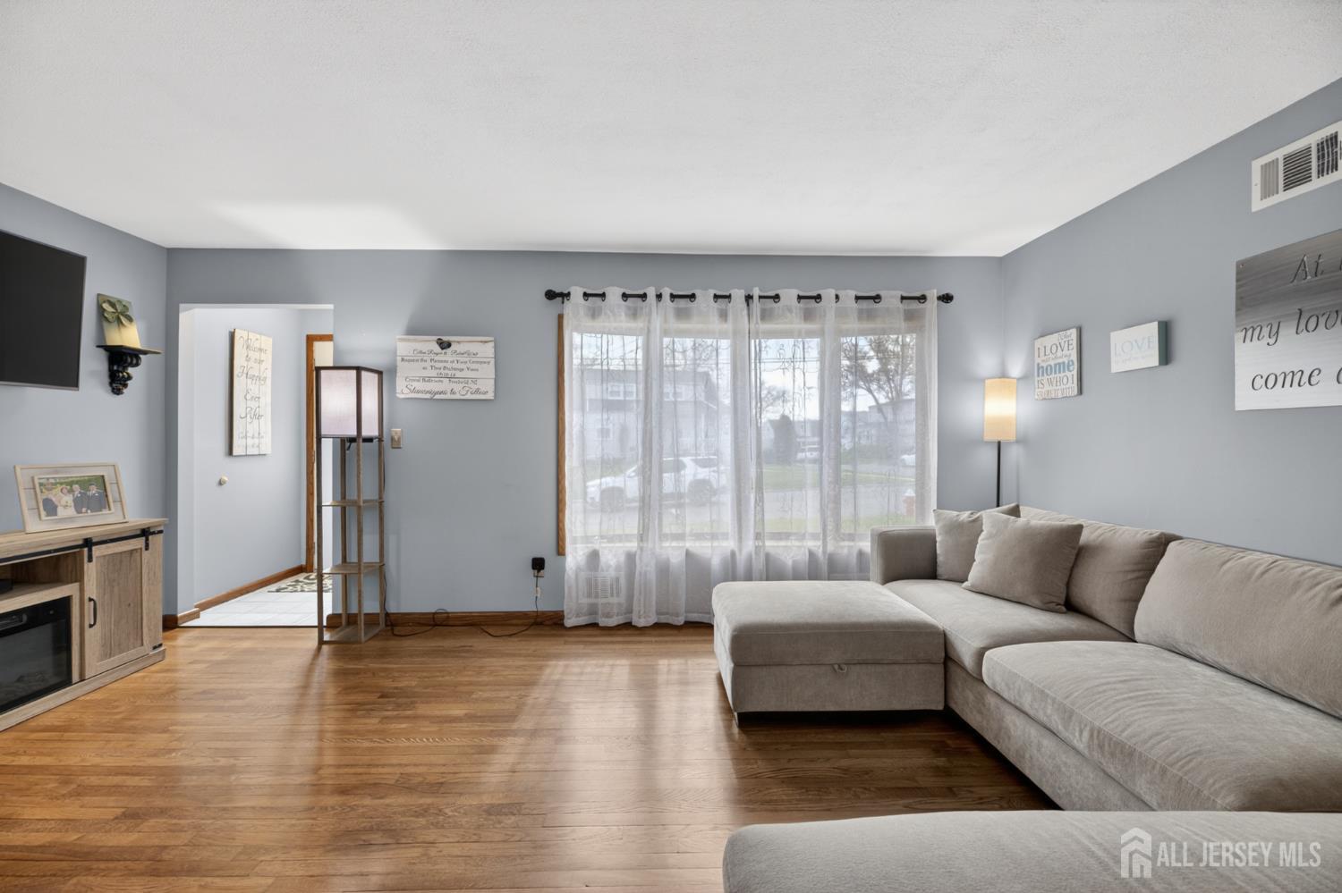 30 Harrison, Parlin, NJ, 08859