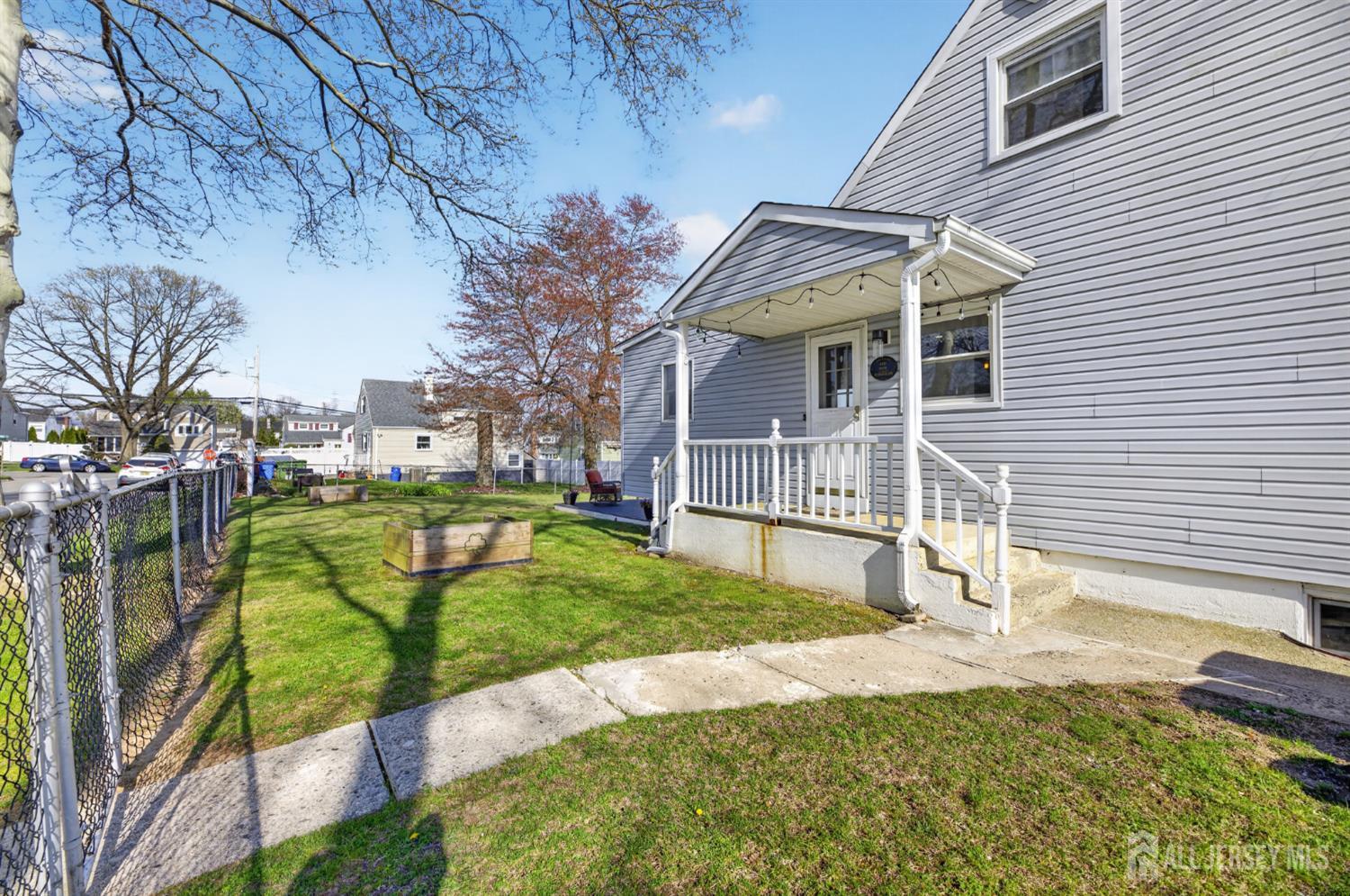 30 Harrison, Parlin, NJ, 08859