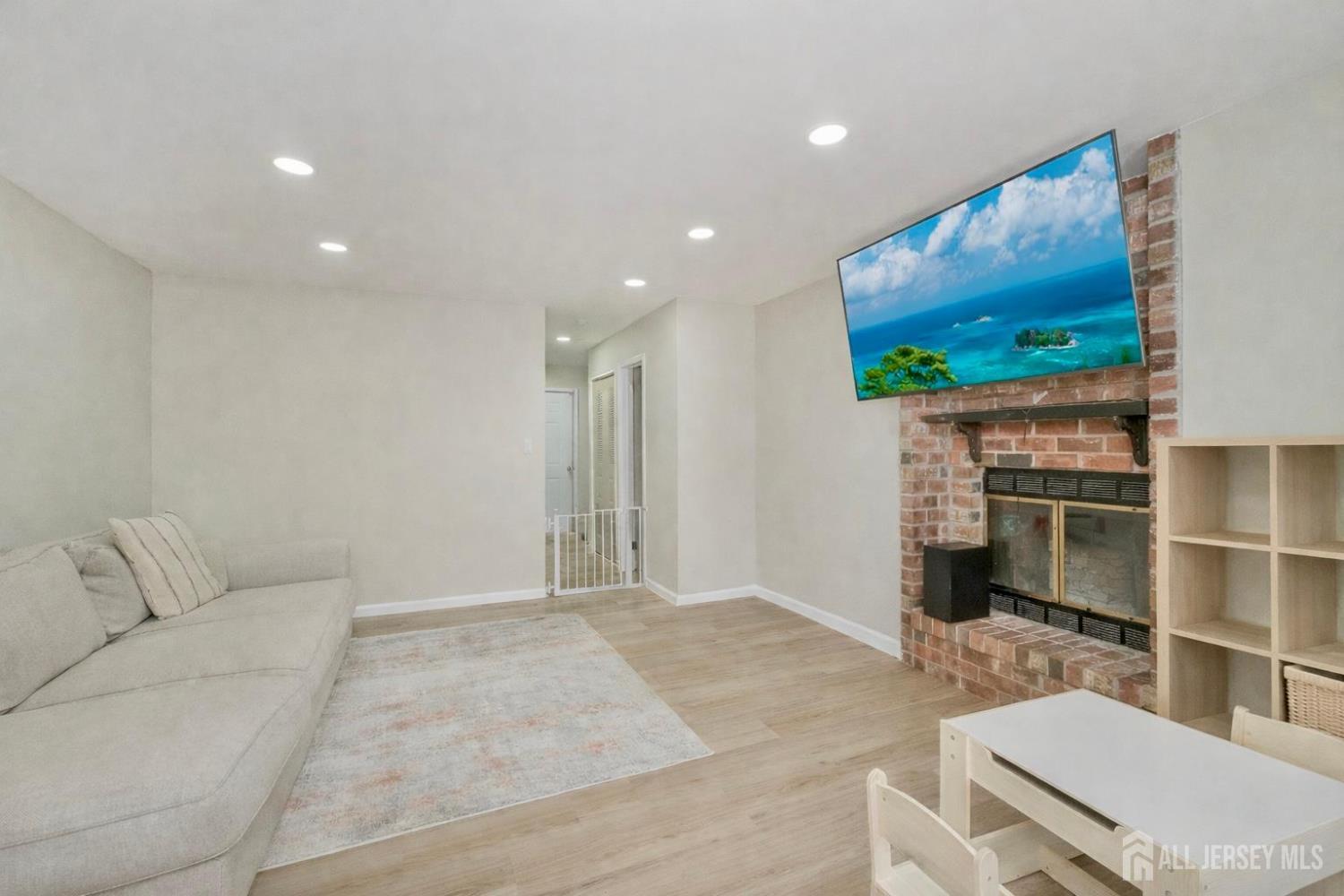 301 Palombi, East Brunswick, NJ, 08816