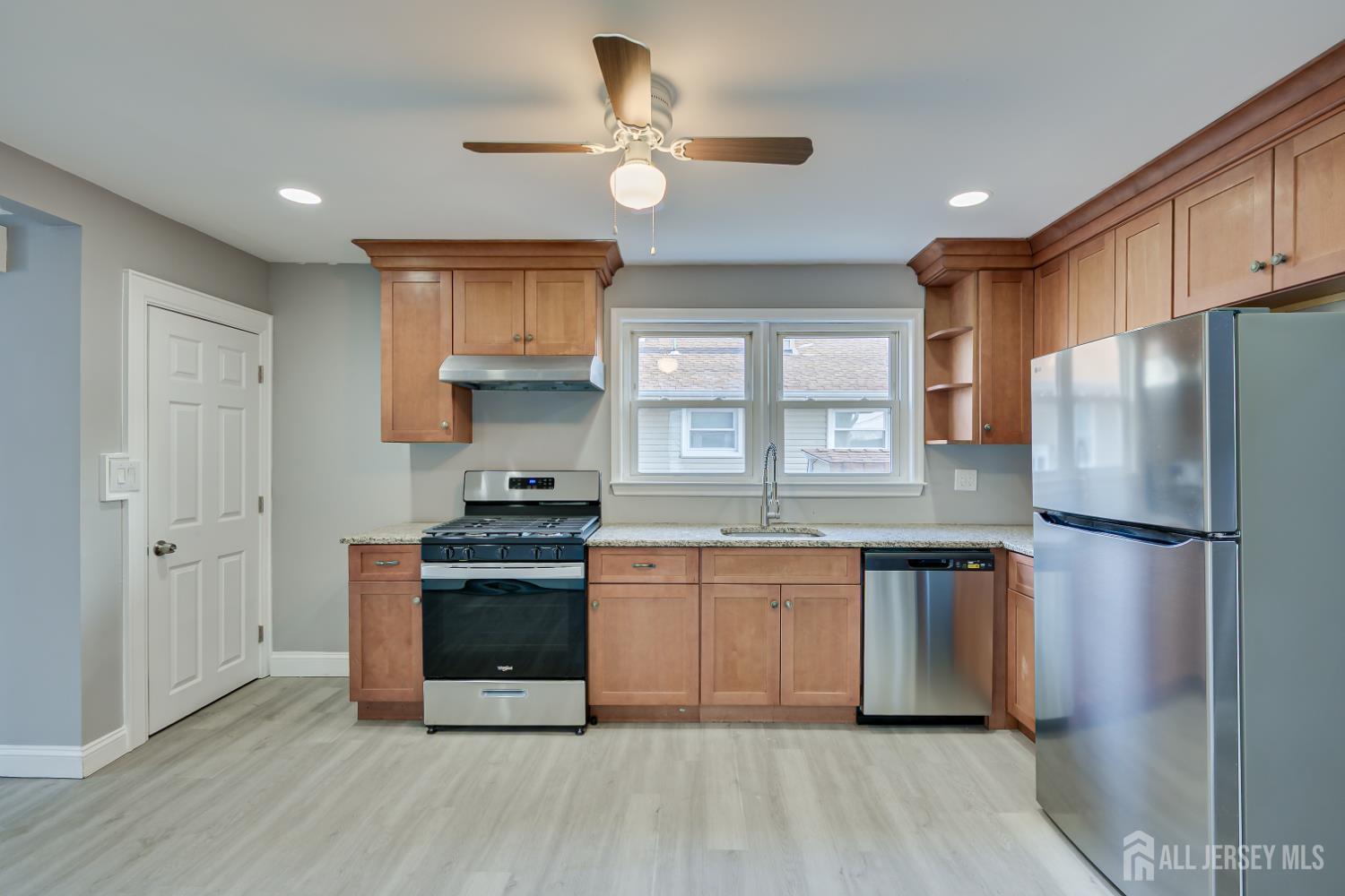 36 2nd UNIT A, Port Reading, NJ, 07064