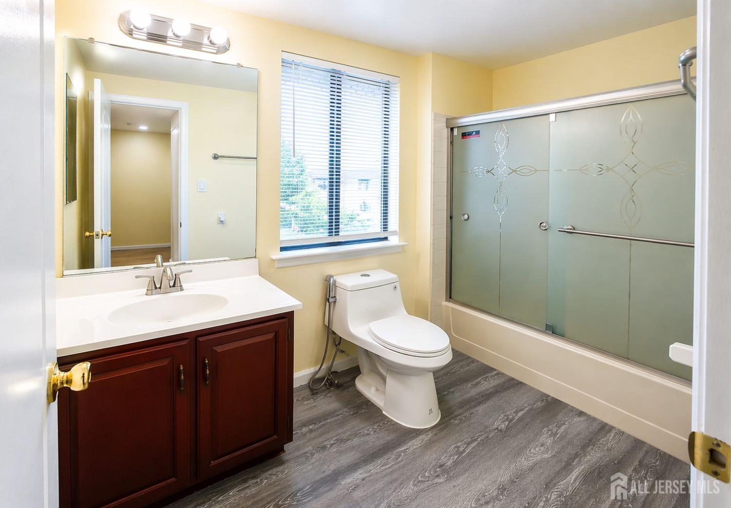 101 Hampshire, Plainsboro, NJ, 08536