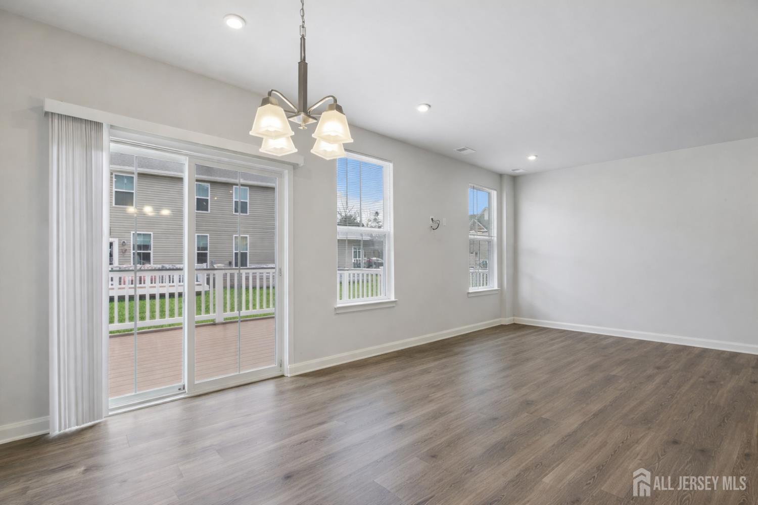 49 Owen, Franklin Twsp, NJ, 08873