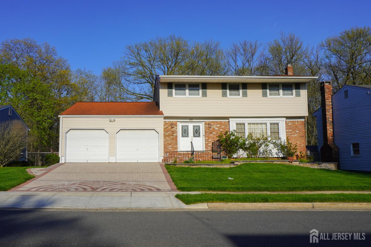 32 Eileen, Edison, NJ, 08837