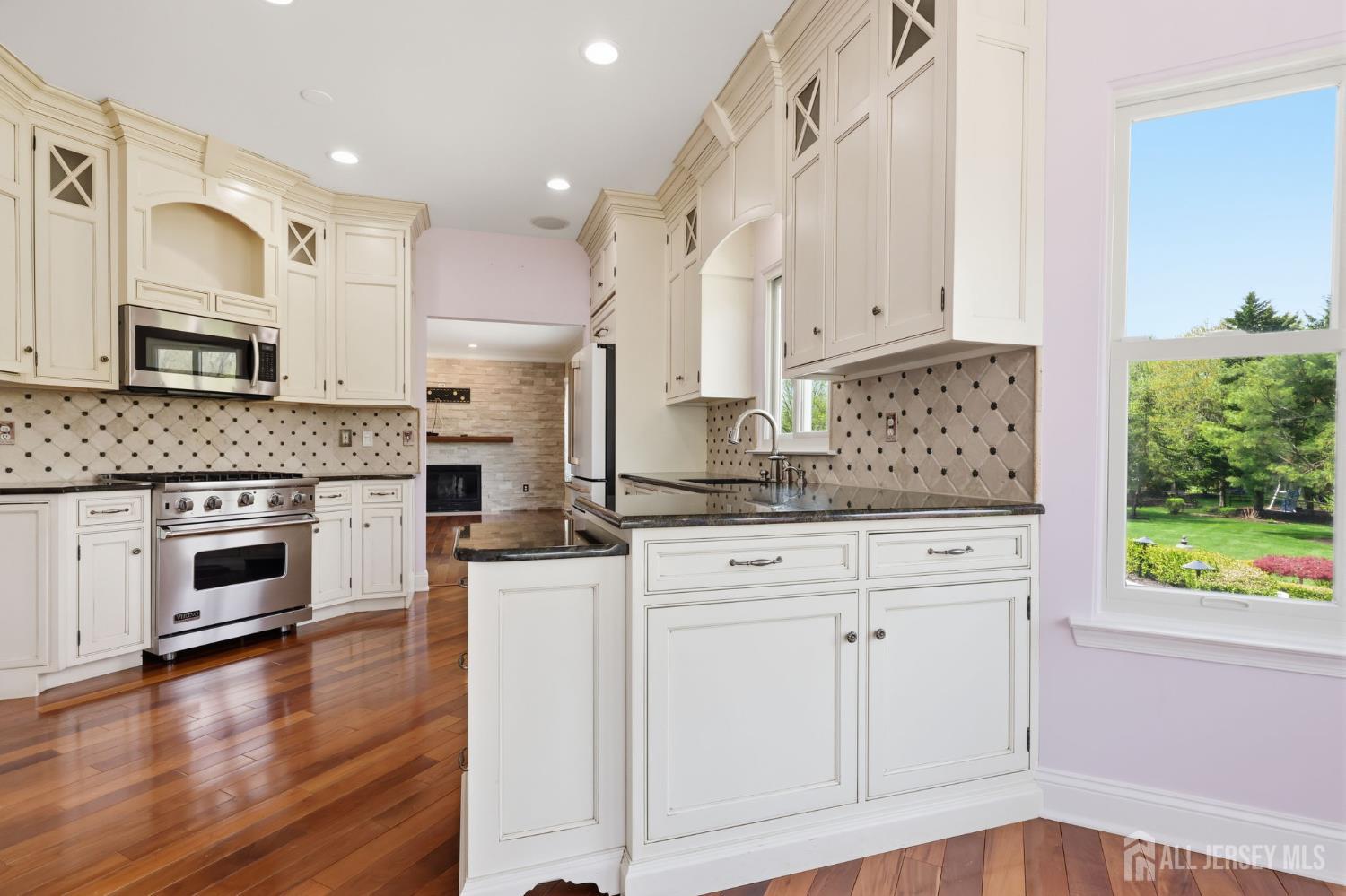 6 Deerfield, Monroe, NJ, 08831