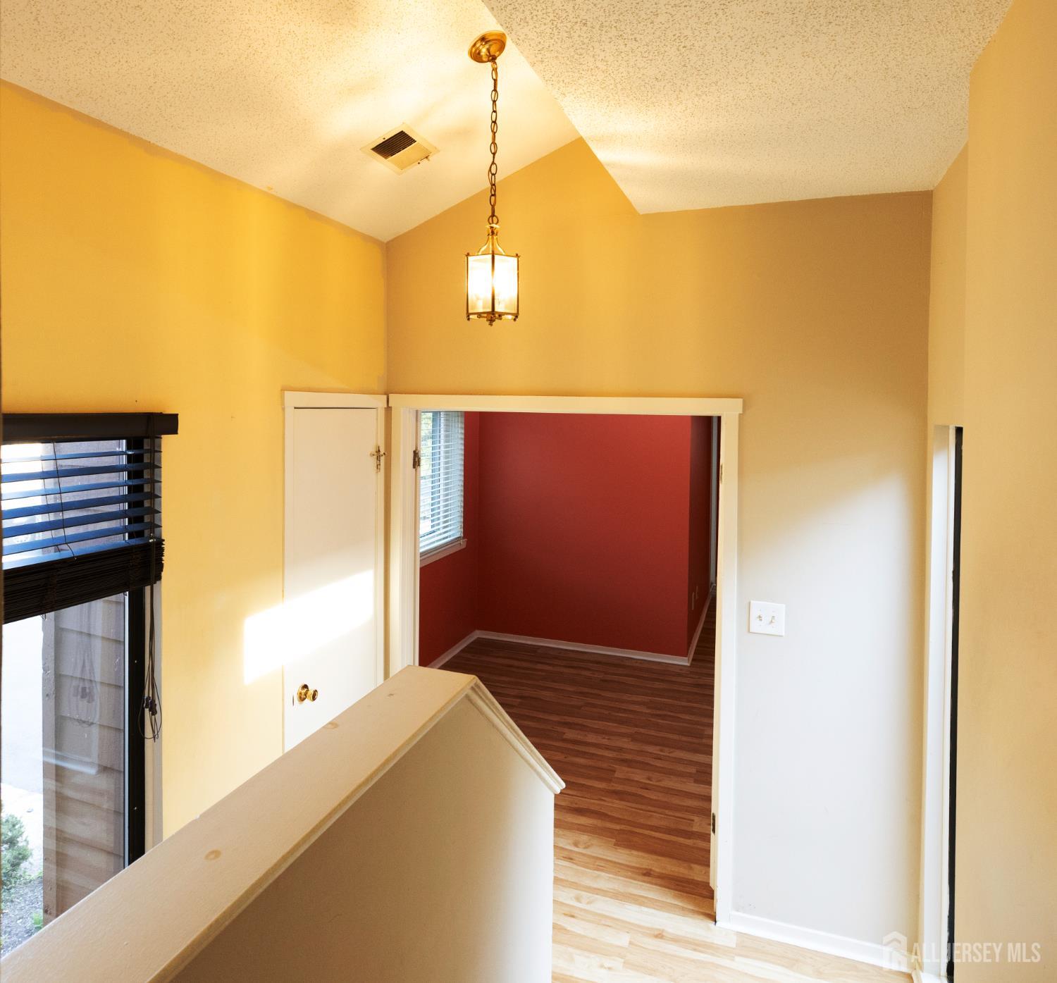 251 Sayre, Plainsboro, NJ, 08540