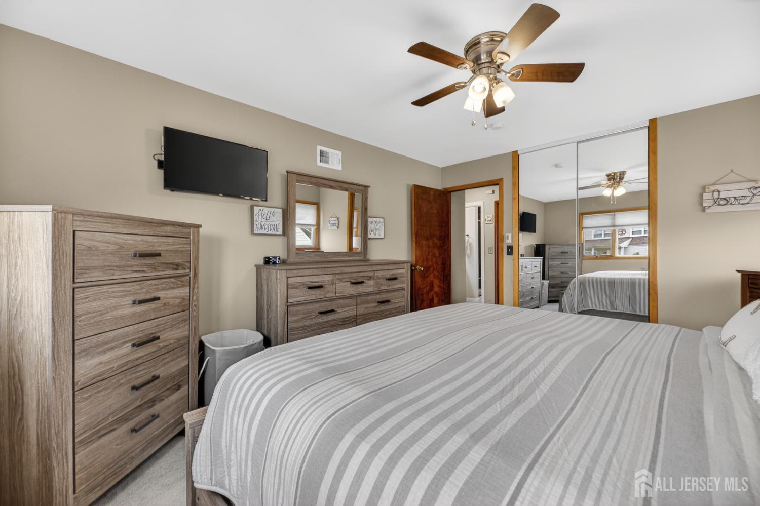 30 Harrison, Parlin, NJ, 08859